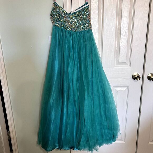 Pink by Alexia Designs Prom Dress Size 8 - Picture 3 of 6